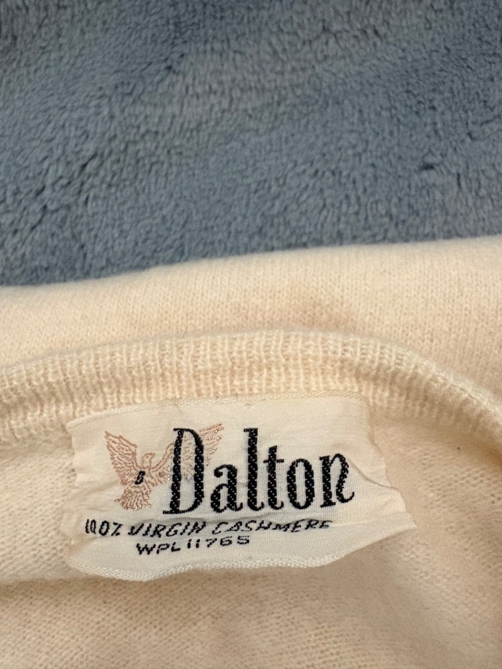 Vintage Cashmere Sweater - Picture 3 of 5